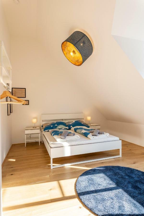 Апартаменты Easy Flat Stuckgasse Вена Экстерьер фото